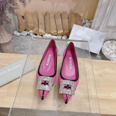 Manolo Blahnik flat shoes